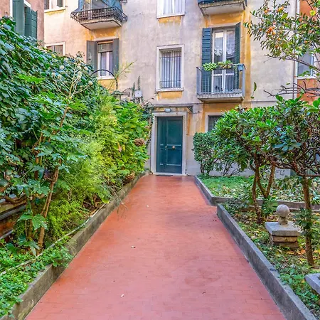 Konukevi Inn Venice Venedik