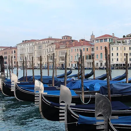 Inn Venice 3*