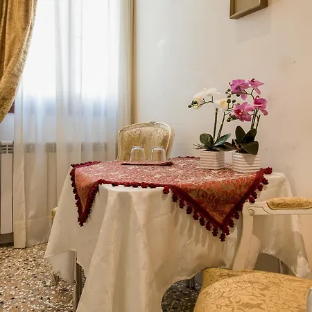 Inn Venice
