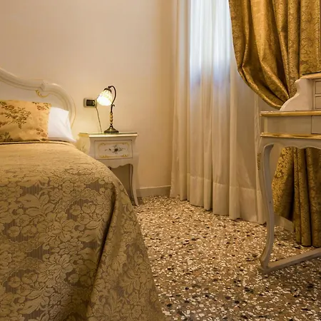 Inn Venice